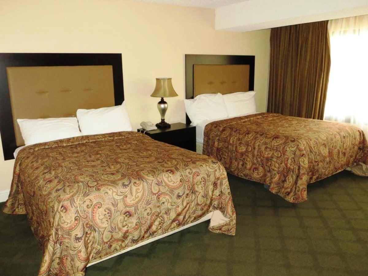 الشقق الفندقية لاس فيغاسفي  Getaways At The Jockey Club المظهر الخارجي الصورة