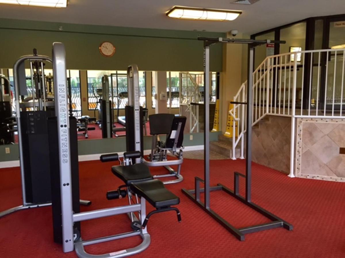 الشقق الفندقية لاس فيغاسفي  Getaways At The Jockey Club المظهر الخارجي الصورة