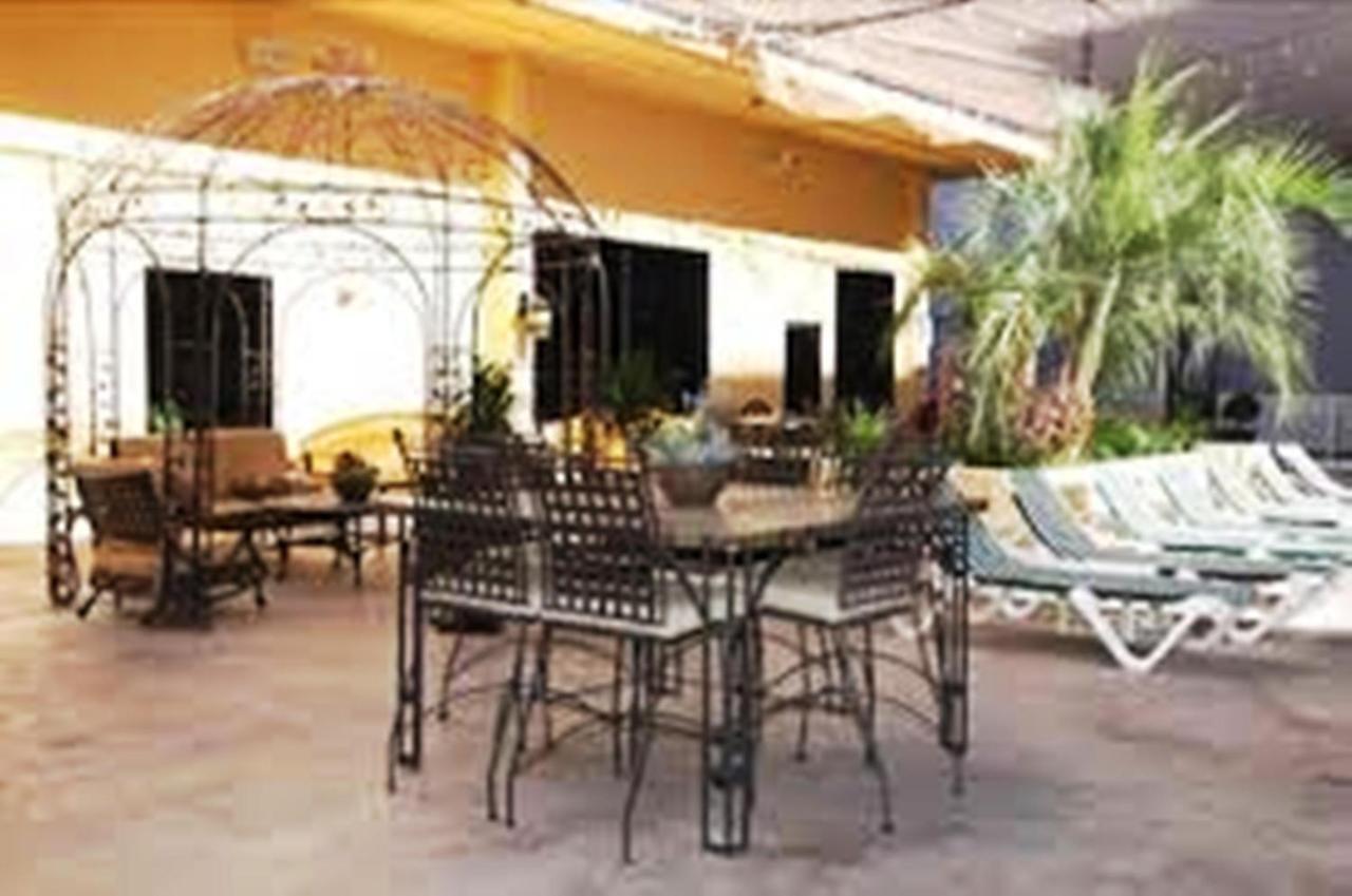 الشقق الفندقية لاس فيغاسفي  Getaways At The Jockey Club المظهر الخارجي الصورة