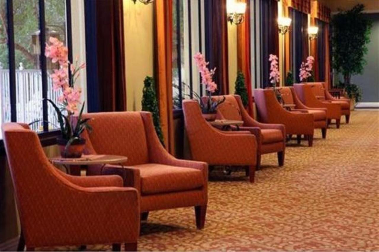 الشقق الفندقية لاس فيغاسفي  Getaways At The Jockey Club المظهر الخارجي الصورة